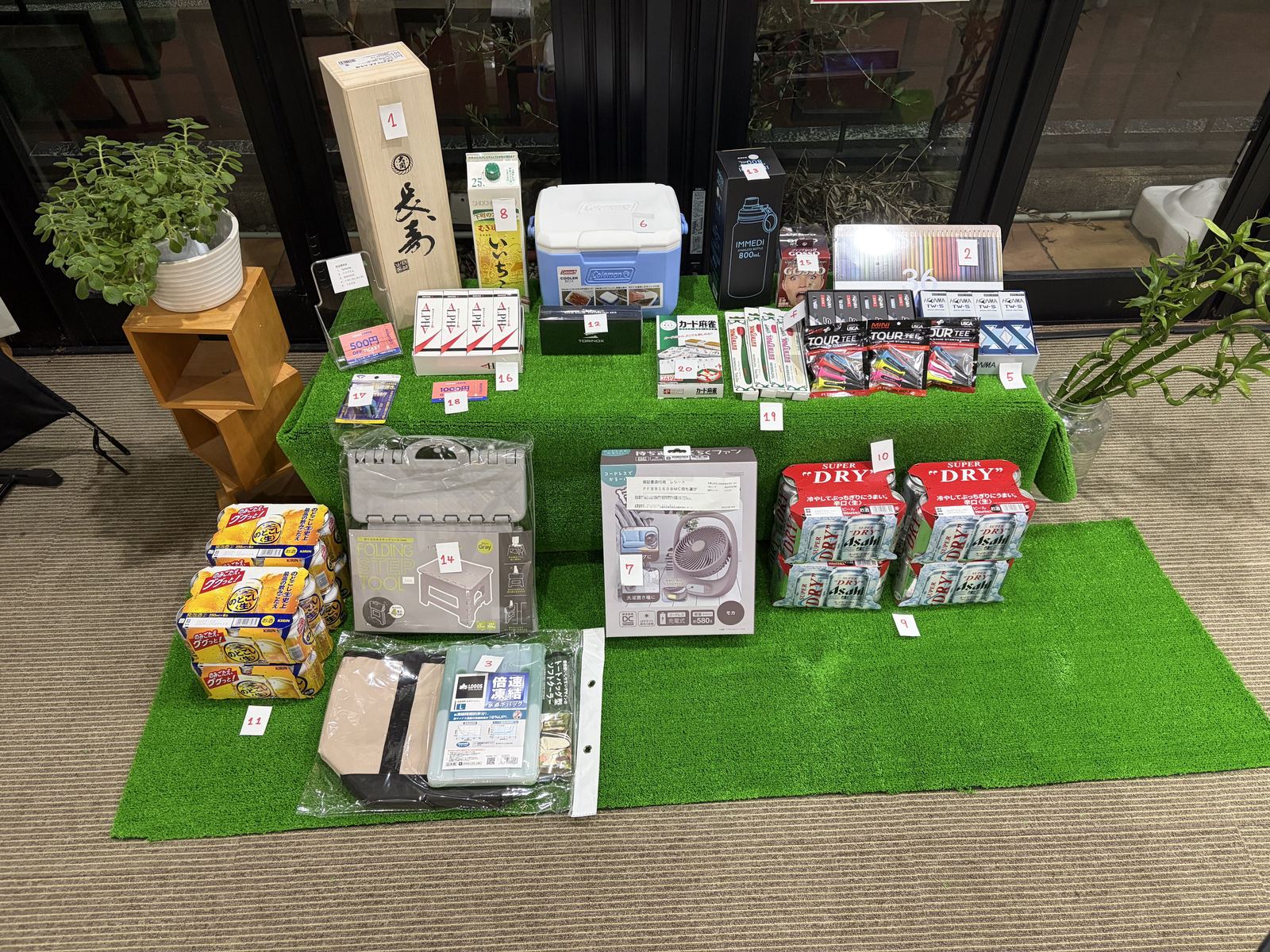 店内コンペの景品